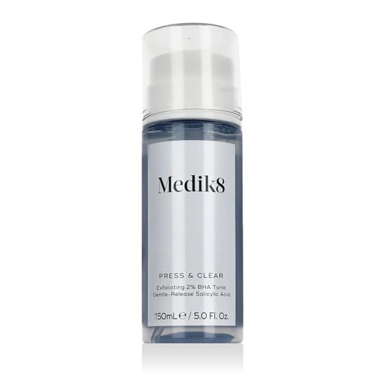 Medik8 PRESS & CLEAR Exfoliating 2% BHA Tonic pudeli lähivõte