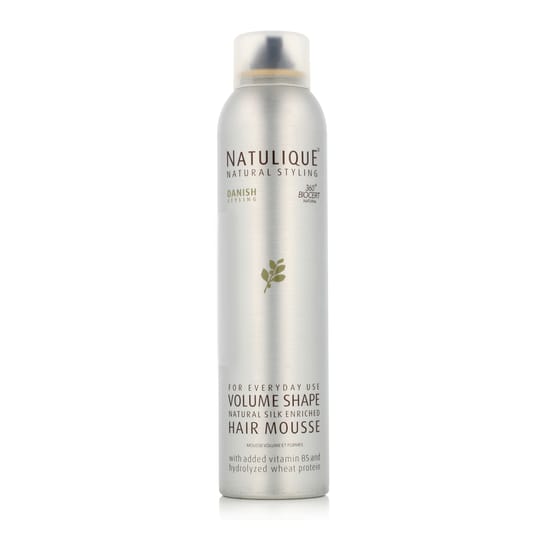 Крупный план бутылки мусса Natulique Volume Shape Hair Mousse