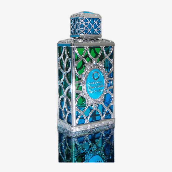 Стильный флакон Orientica Royal Collection Victory EDP