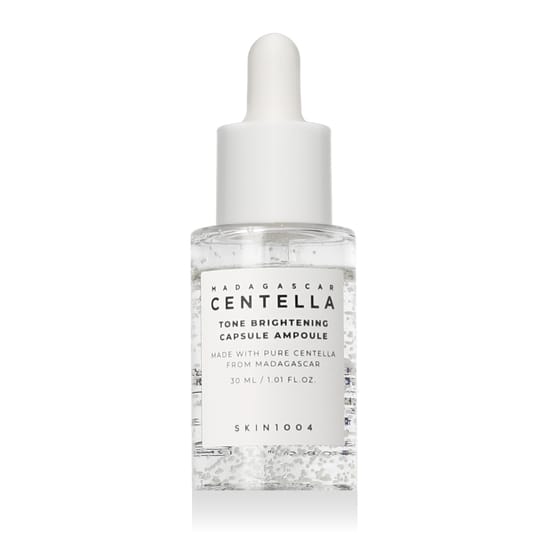 Крупный план ампулы SKIN1004 Madagascar Centella Tone Brightening Capsule