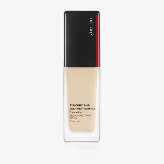 Shiseido Synchro Skin Self-Refreshing Foundation SPF 30 pudeli lähivõte
