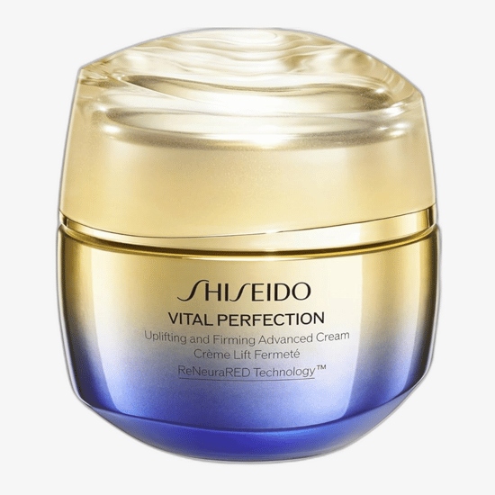 Shiseido Vital Perfection Uplifting & Firming Advanced Cream Soft pakendi ja toote lähedalt
