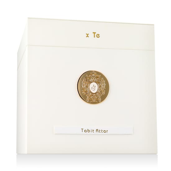 Bottle of Tiziana Terenzi Tabit Attar EP up close