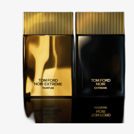 Флакон ароматного Tom Ford Noir Extreme EDP крупным планом