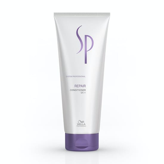 Wella SP Repair Conditioner - moisturizing hair conditioner Wella SP Repair Conditioner - moisturizing conditioner for hair restoration