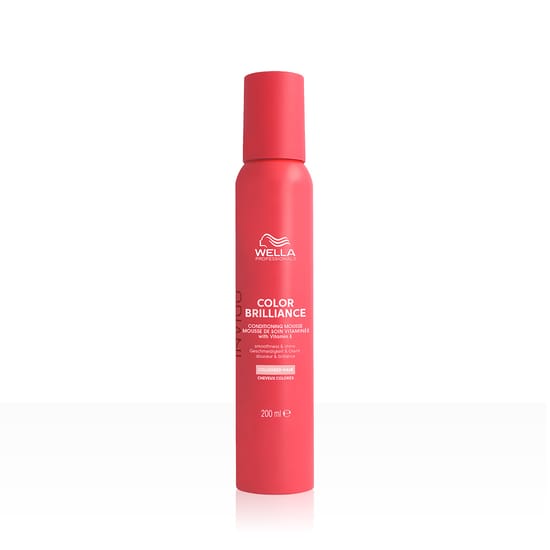 Packaging of Wella Invigo Color Brilliance Vitamin Mousse Restorative mousse Wella Invigo Color Brilliance for hair