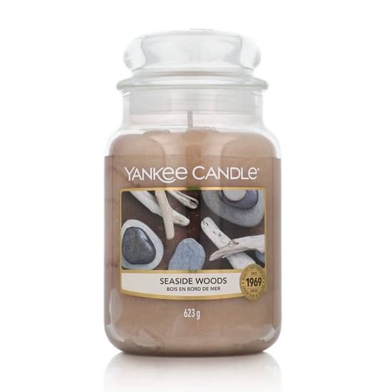 Yankee candle seaside woods large jar candle close-up