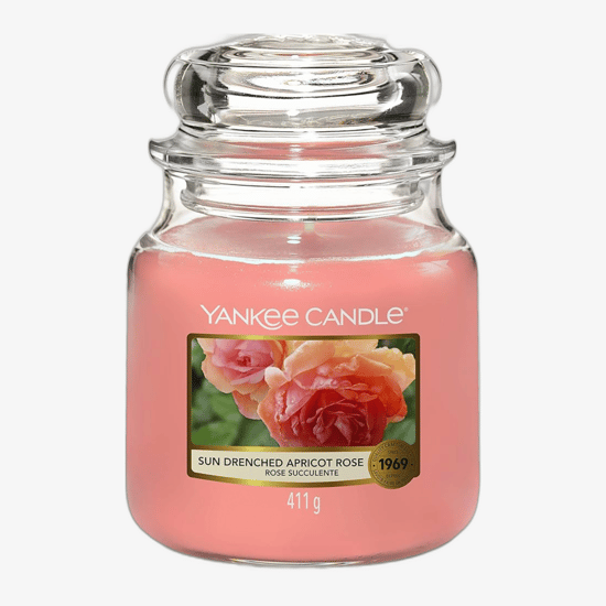 Close-up of Yankee Candle Sun-Drenched Apricot Rose Medium Jar