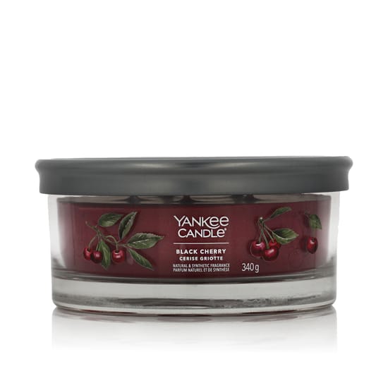 Yankee Candle Black Cherry 5-Wick Tumbler Close-Up