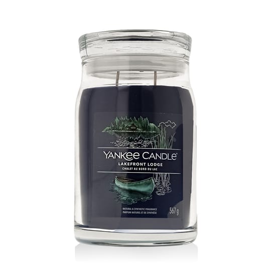 Yankee Candle Signature Scented Candle Lakefront Lodge 567 g