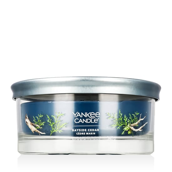 Ароматическая свеча Yankee Candle Signature 5-Wick Tumbler Bayside Cedar в стильной упаковке