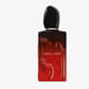 Флакон унисекс аромата Giorgio Armani Sì Passione Intense EDP с элегантным и минималистичным дизайном