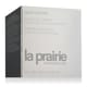 Оригинальная упаковка La Prairie Skin Caviar Luxe Eye Cream Крупный план банки La Prairie Skin Caviar Luxe Eye Cream